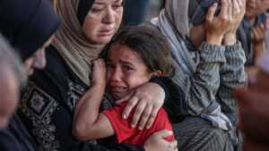 ارتفاع عدد شهداء التجويع في غزة إلى 122 ارتفاع عدد شهداء التجويع في غزة إلى 122